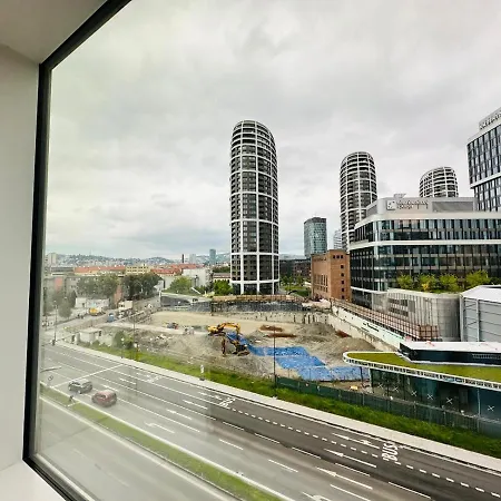 Apartments05 In New Building With Free Parking Panorama - Amazing View Close To Old Town Братислава
