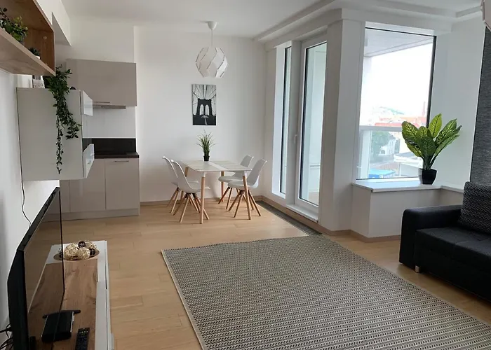 Apartments05 In New Building With Free Parking Panorama - Amazing View Close To Old Town Апартаменты